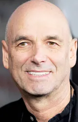 Мартин Кэмпбелл